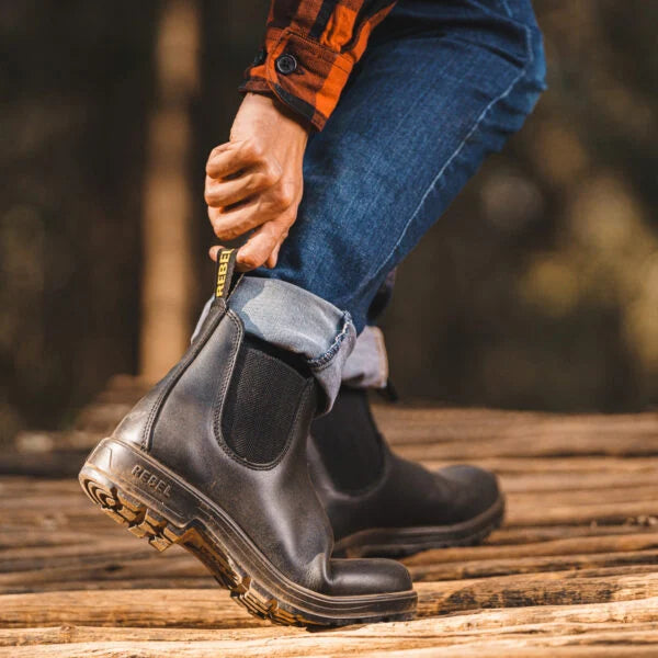 REBEL Urban Retro Classic Chelsea Boot